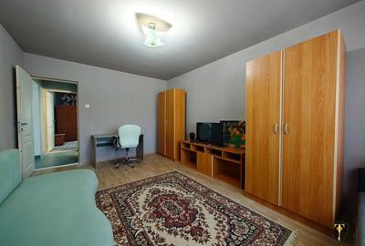 Închiriez apartament cu 3 camere în Zorilor 0% COMISION - 7