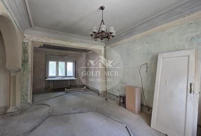 Casă individuală cu 6 camere cu Canalizare în Crângași - 3