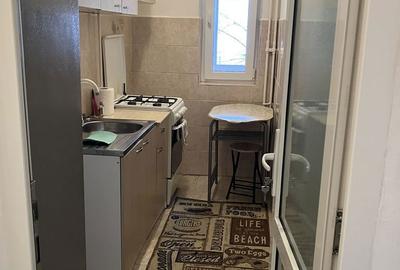 Garsonieră decomandată în Podu Roș - 3