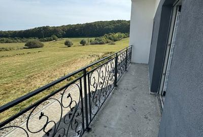Apartament cu 3 camere decomandat în Central - 2