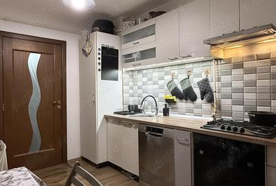 Apartament cu 3 camere decomandat în Aradului - 1