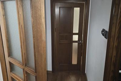 Schimb apartament cu 3 camere si 3 balcoane cu casa NU COLABOREZ CU AGEN?II IMOBILIARE - 2