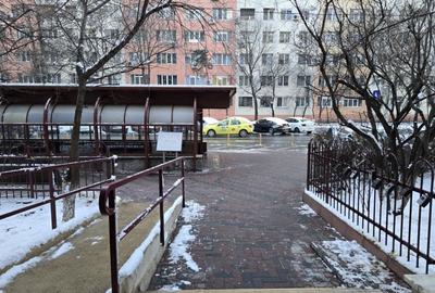 Garsoniera Metrou Dristor (chiar la scara) Dristorului - Baba Novac - 2