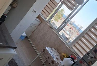 Apartament cu 3 camere decomandat în Central - 7