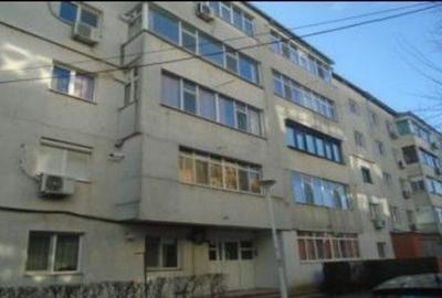 Apartament cu 3 camere decomandat în Obor - 8