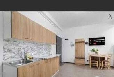 Apartament cu 3 camere în Central - 2
