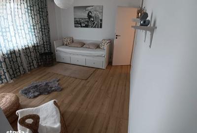 Apartament cu 2 camere decomandat, mobilat în 1 Mai - 13