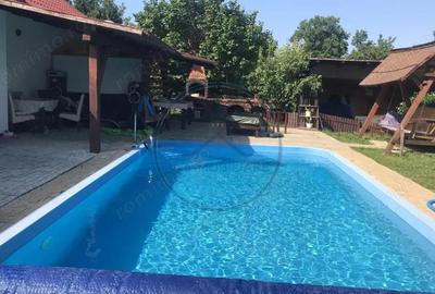 Casă cu 4 camere cu Teren 1300 Mp în Teaca - 1