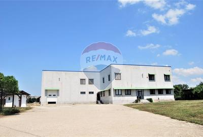 Spațiu industrial, 2885 mp în Central