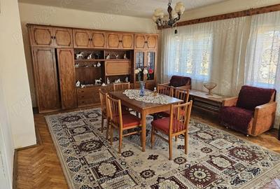 Casă cu Teren 1740 Mp în Livadia - 3