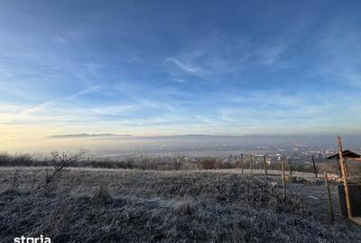 Teren de 2700 mp, în Gușterița - 4