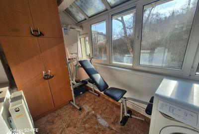 Apartament cu 3 camere în Central - 12