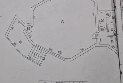 Spatiu comercial P+1E si pivnita in Busteni - 1