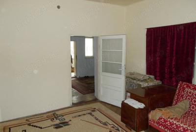 Casă cu 4 camere în Ghirodei - 11