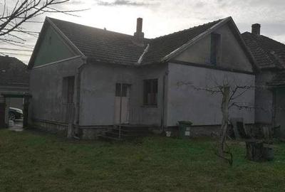 Casă cu 3 camere în Tileagd - 1