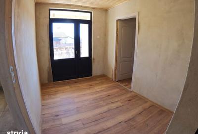 Casă cu 4 camere cu Teren 1770 Mp în Ciorani - 15