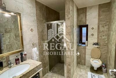 Casă cu 4 camere cu Teren 3700 Mp în Peștișu Mare - 5