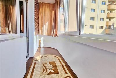 Garsoniera spatioasa de inchiriat str. De Mijloc - 3