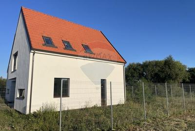 Duplex la cheie cu 4 camere in Sacalaz Duplex la cheie cu 4 camere in Sacalaz - 2