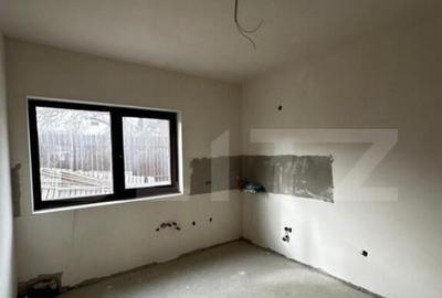 Casă cu 4 camere cu Teren 380 Mp în Central - 7