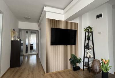 Apartament cu 3 camere decomandat în Central - 2