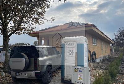 Casă individuală cu 4 camere cu Canalizare în Stupini - 39