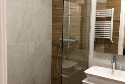 Apartament cu 2 camere semidecomandat, mobilat în 13 Septembrie - 7