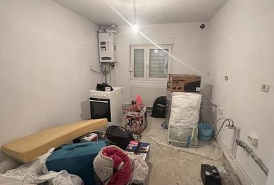 Apartament cu 3 camere nedecomandat în Central - 1
