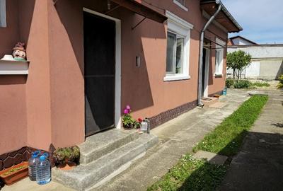 Casă cu 4 camere în Central - 8