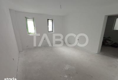 Casă cu 8 camere cu Teren 1203 Mp în Central - 18