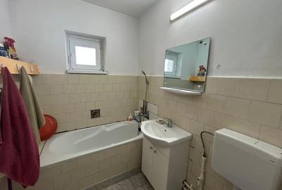 Apartament 3 camere, suprafata 75mp, Calarasilor Viziru 3 - 7