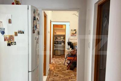 Apartament 3 camere decomandat- Piata 1 Mai - 4