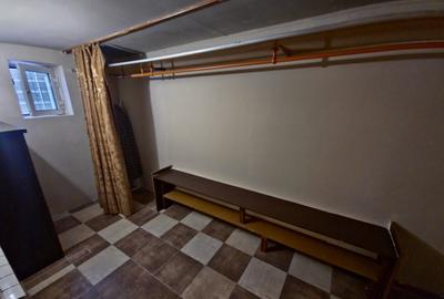 Casa individuala Km 5 curte cu foi?or, acces privat, - 5