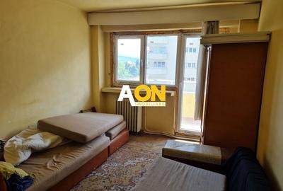 Apartament 4 Camere, Etaj 3, Decomandat, Zona Parc Cetate - 2