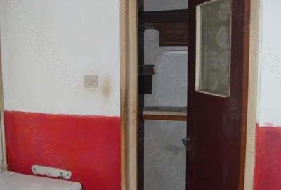 Garsonieră decomandată în Eroilor - 1