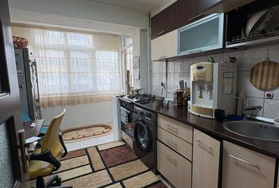 Apartament cu 3 camere semidecomandat, mobilat în Iancului - 9