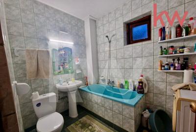 Casă cu 8 camere cu Canalizare în George Enescu - 7