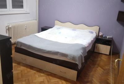 Particular,apartament fara risc seismic,spatios,geam la baie,mobilat,spatii depozitare,metrou 10 min - 6