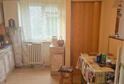 Vand apartament cu 4 camere in Deva, Crinilor, suprafata 86 mp, et 3 - 2