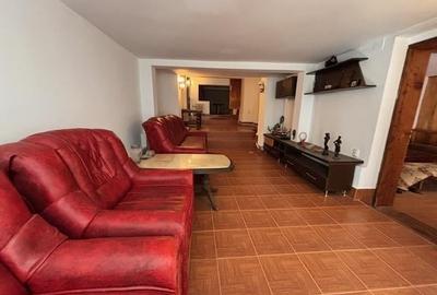 Casa 12 camere, Triaj - 2
