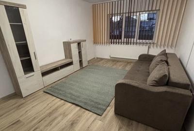 Apartament cu 3 camere decomandat, mobilat în Inel II