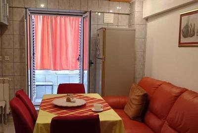 Apartament cu 2 camere decomandat în P-ța Unirii - 6