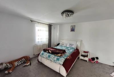 Casă cu 4 camere cu Teren 1500 Mp în Vicovu de Sus - 1