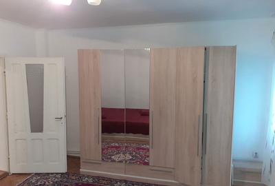 Apartament cu 3 camere decomandat în Central - 3