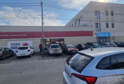 Sad de inchiriat , Vad Excelent, Pretabil pentru : cofetarie, pizzerie,fast food, cabinet medical... Sad de inchiriat , Vad Excelent, Pretabil pentru : cofetarie, pizzerie,fast food, cabinet medical... - 15