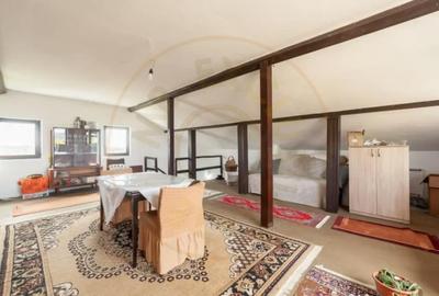 Casă cu 3 camere cu Teren 2788 Mp în Cocu - 2