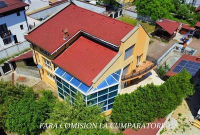 Casă individuală cu 12 camere cu Canalizare în Central - 2