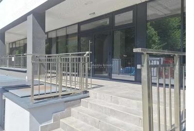 Spațiu comercial, de 173 mp, în Central
