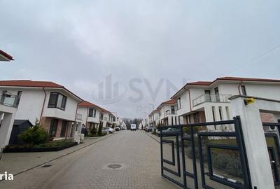 Casă cu 5 camere cu Teren 440 Mp în Mogoșoaia