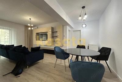 Apartament cu 3 camere semidecomandat, mobilat în Central - 19